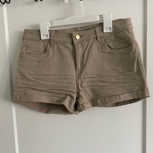 H&M Size 8 Women’s Khaki Shorts
